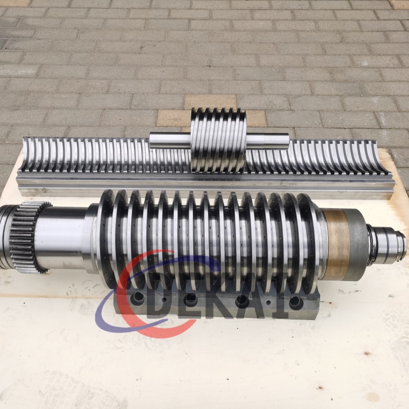 德凱非標定制靜壓蝸桿耐磨損適用于重型軋輥車床磨床